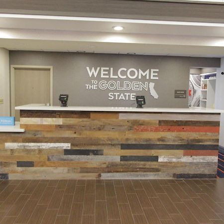 Hampton Inn & Suites Seal Beach Ngoại thất bức ảnh